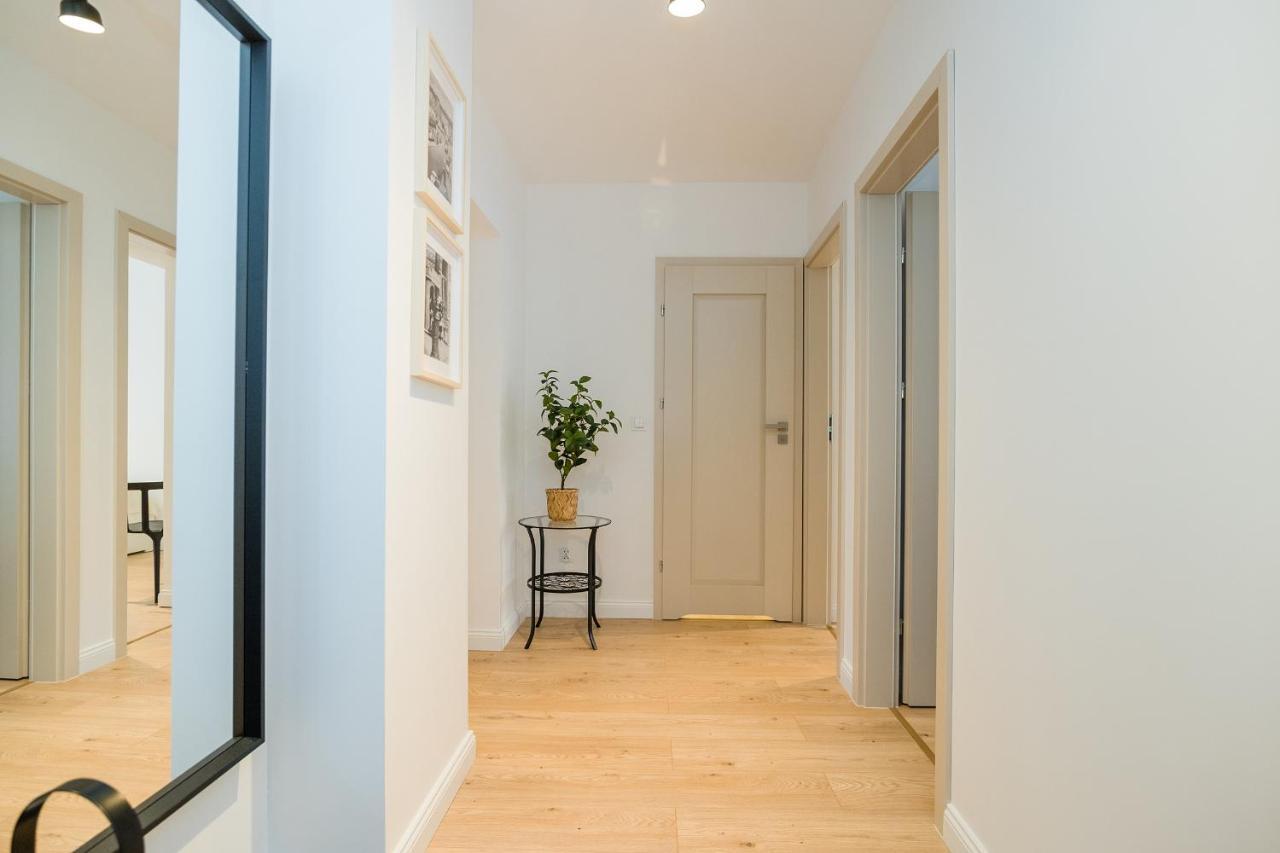 Shortstaypoland Dabrowszczakow Apartment Warsaw